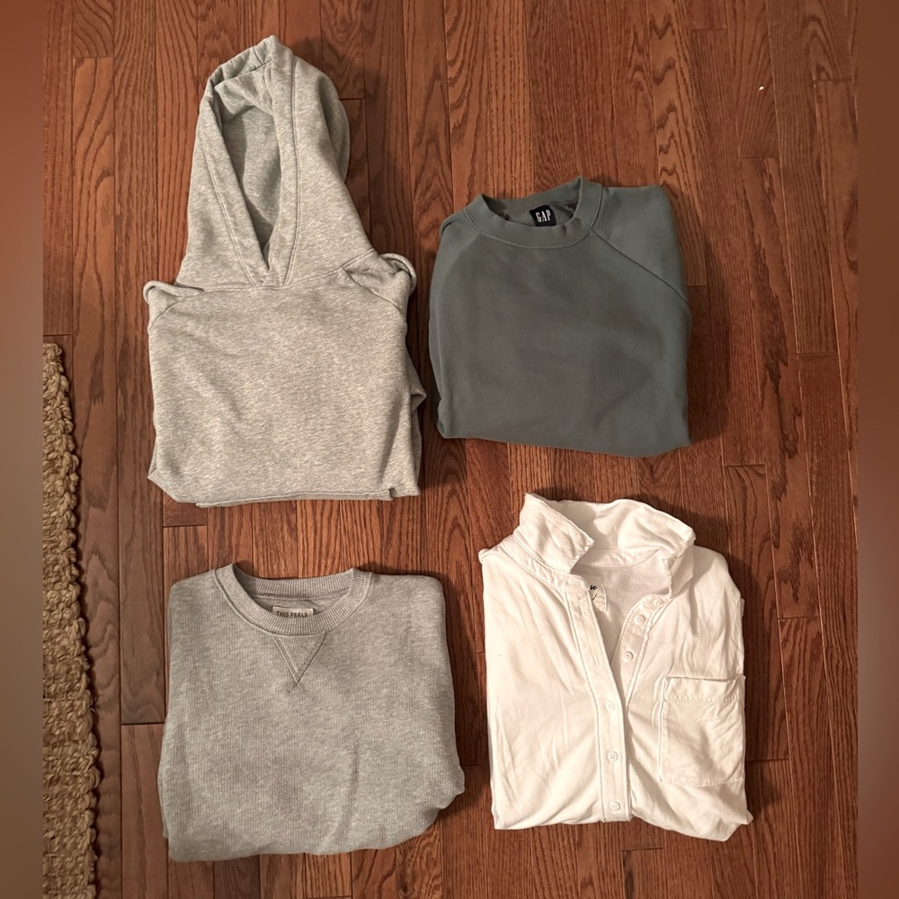 Lot of 4 EUC Lounge Sweatshirts and Tops  Aerie and Gap XS